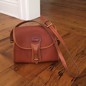 Dooney & Bourke Vintage Cross body bag